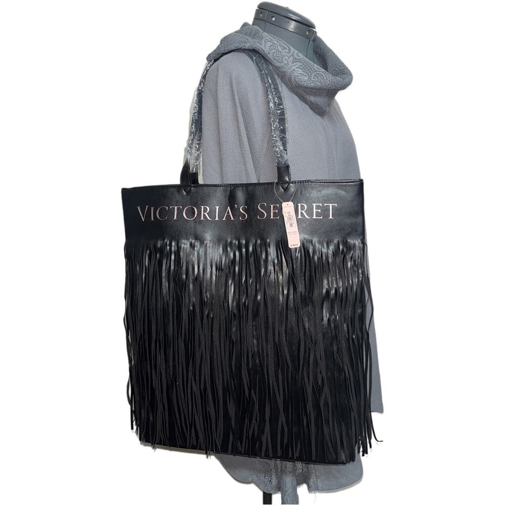NWT Victoria's Secret Limited Edition 2018 Black Flirty Fringe Tote Bag